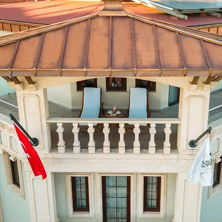 Hotel Biz Cevahir Sultanahmet 4*
