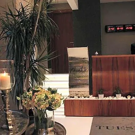 Biz Cevahir Sultanahmet Hotel 4*