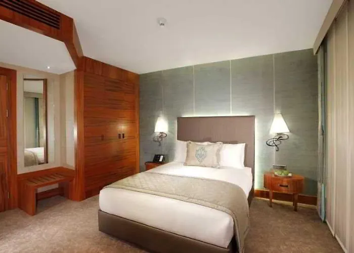 Отель Biz Cevahir Sultanahmet