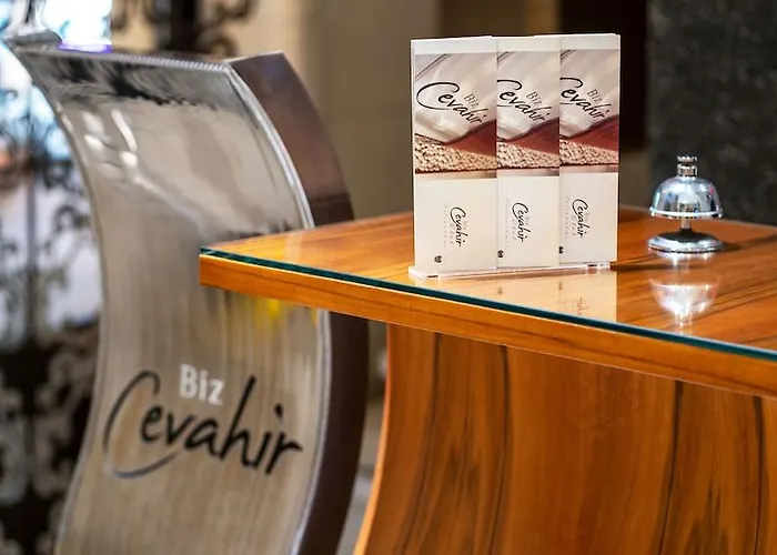 Biz Cevahir Sultanahmet 4*