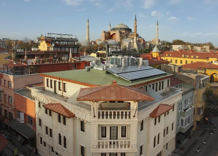 Отель Biz Cevahir Sultanahmet