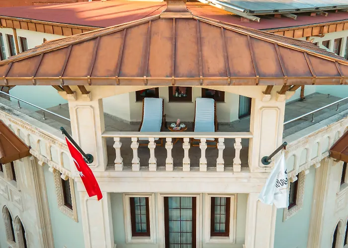 Отель Biz Cevahir Sultanahmet 4*