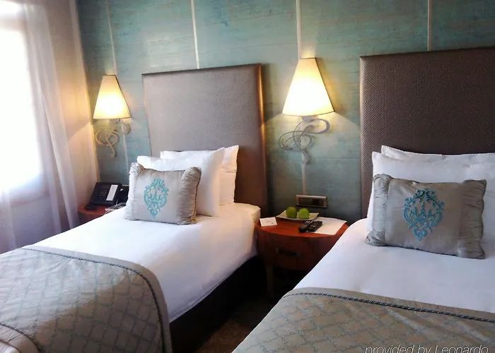 Отель Biz Cevahir Sultanahmet Стамбул