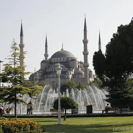 Hotell Biz Cevahir Sultanahmet 4*