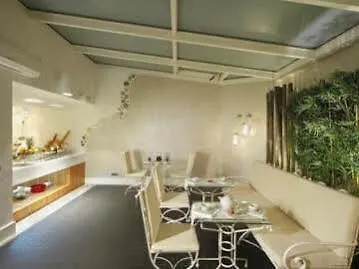 Biz Cevahir Sultanahmet 4*