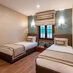 Biz Cevahir Sultanahmet Hotel 4*